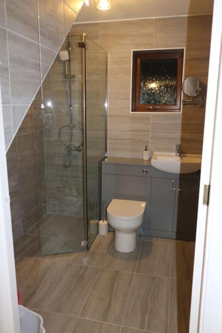 Entire -4 Bedrooms Detached House With Driveway Nottingham Zewnętrze zdjęcie